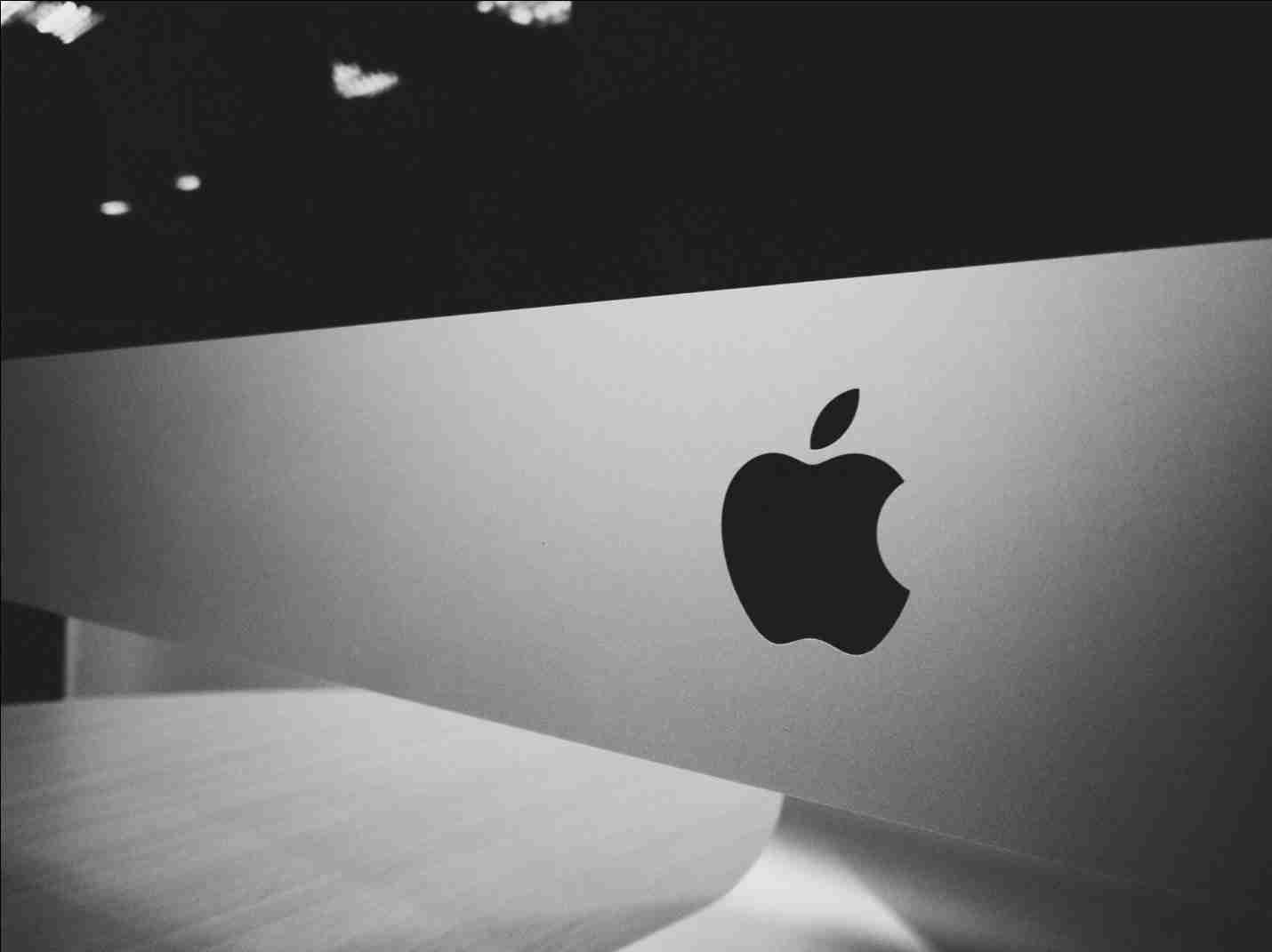 apple-art-black-and-white-design-544295.jpg